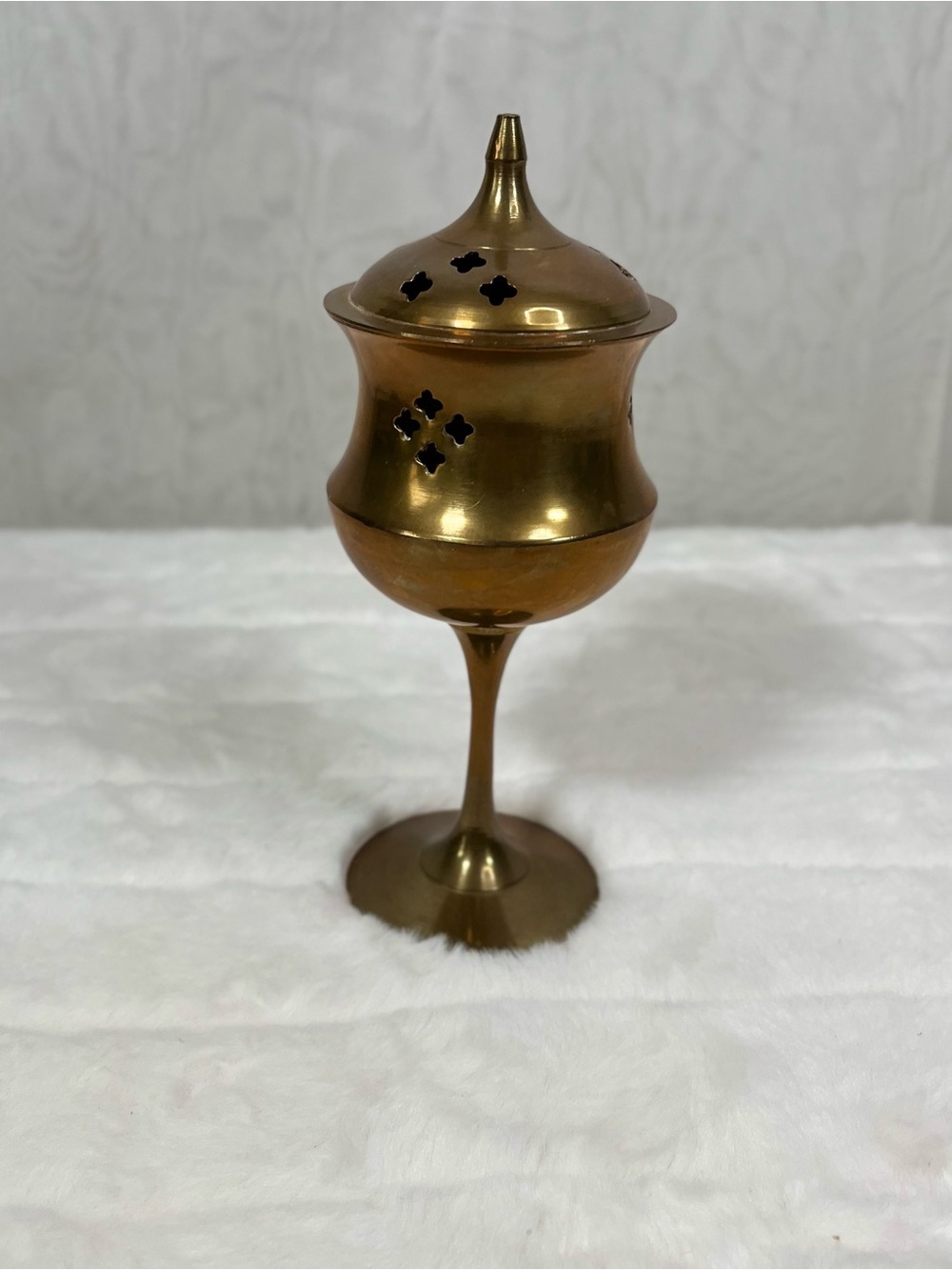 Vintage Brass Pedestal Incense Burner with Lid – Mid Century Boho Chalice Censer
